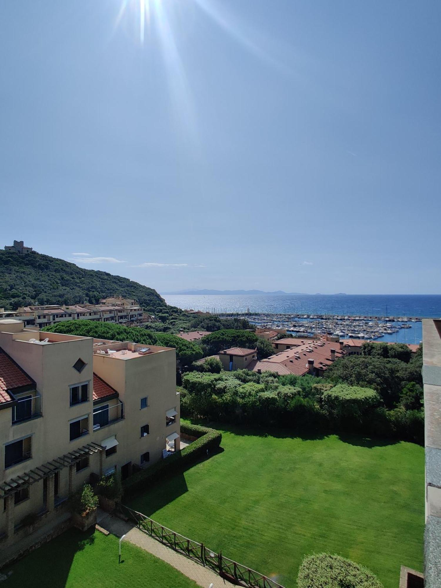 Holiday Homes Marina Apartments Punta Ala Luaran gambar