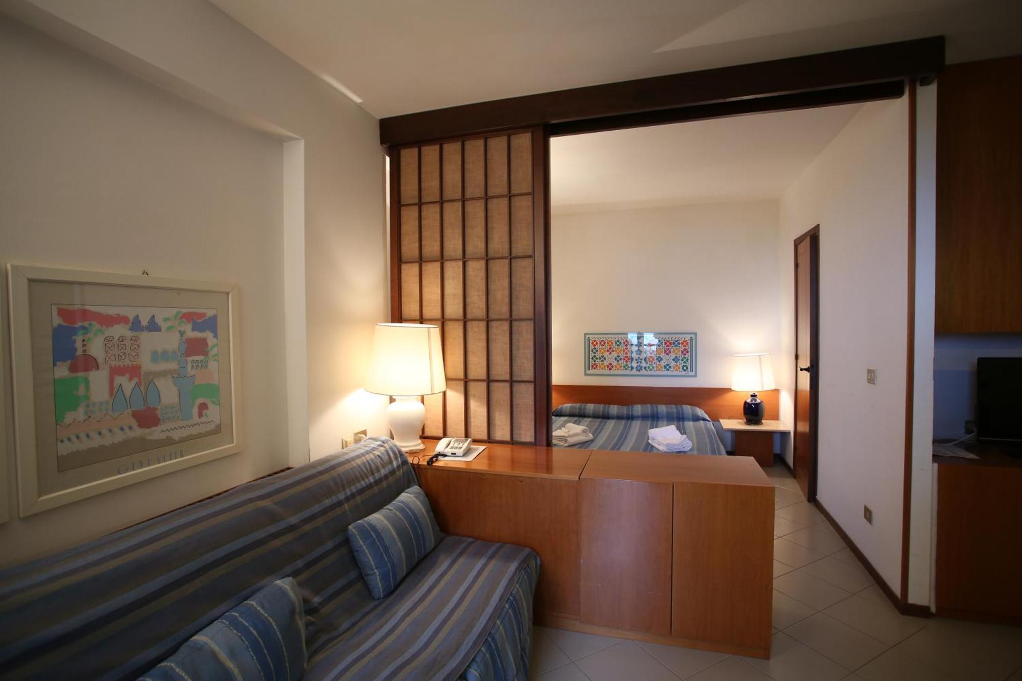 Holiday Homes Marina Apartments Punta Ala Luaran gambar